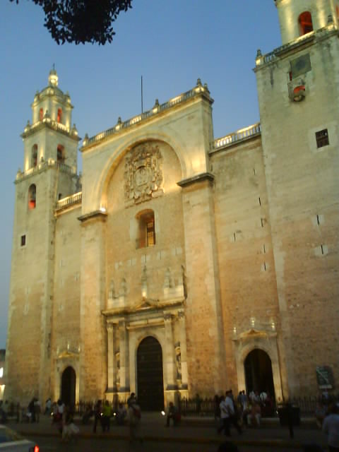 055 Merida Oldest Church in Americas 31st Jan 2011.jpg